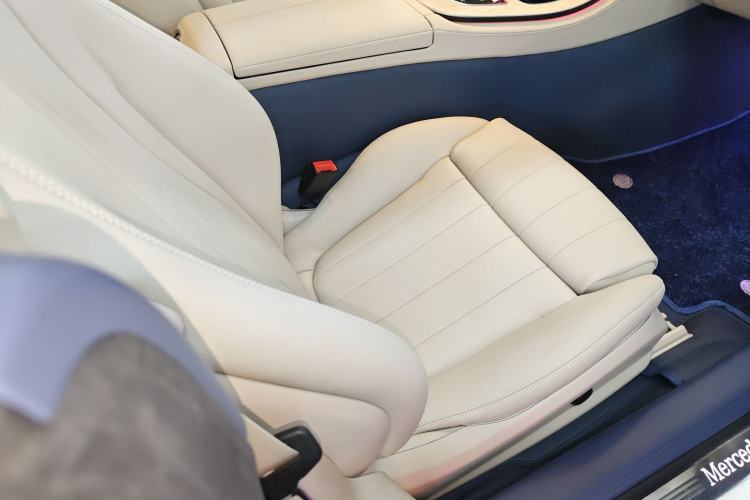 Used Mercedes-Benz E-Class 2019 E 200 Coupe Right Front Seat