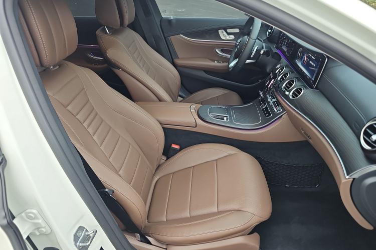 Used Mercedes-Benz E-Class 2019 Restyled E 300 L Sporty and Stylish Edition Right Front Seat