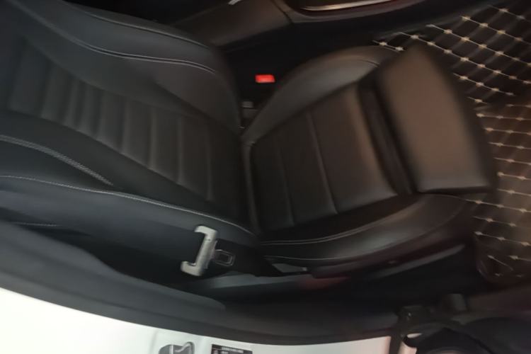 Used Mercedes-Benz E-Class 2019 E 200 L Sport Edition Right Front Seat