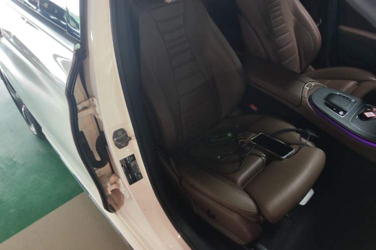 Used Mercedes-Benz E-Class 2019 E 260 L Sport 4MATIC Right Front Seat