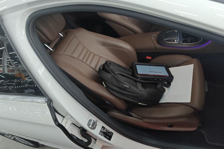 Used Mercedes-Benz E-Class 2019 E 200 L Sport Edition Right Front Seat