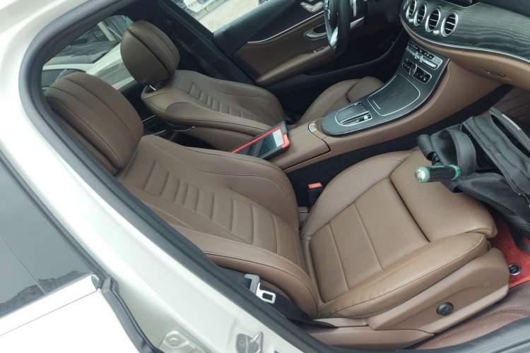 Used Mercedes-Benz E-Class 2019 E 260 L Sport Edition Right Front Seat
