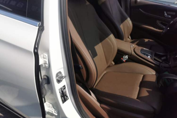 Used Mercedes-Benz E-Class 2019 E 260 L Right Front Seat