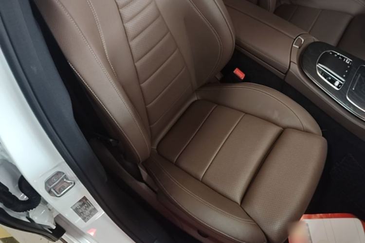 Used Mercedes-Benz E-Class 2019 E 200 L Sport Edition Right Front Seat