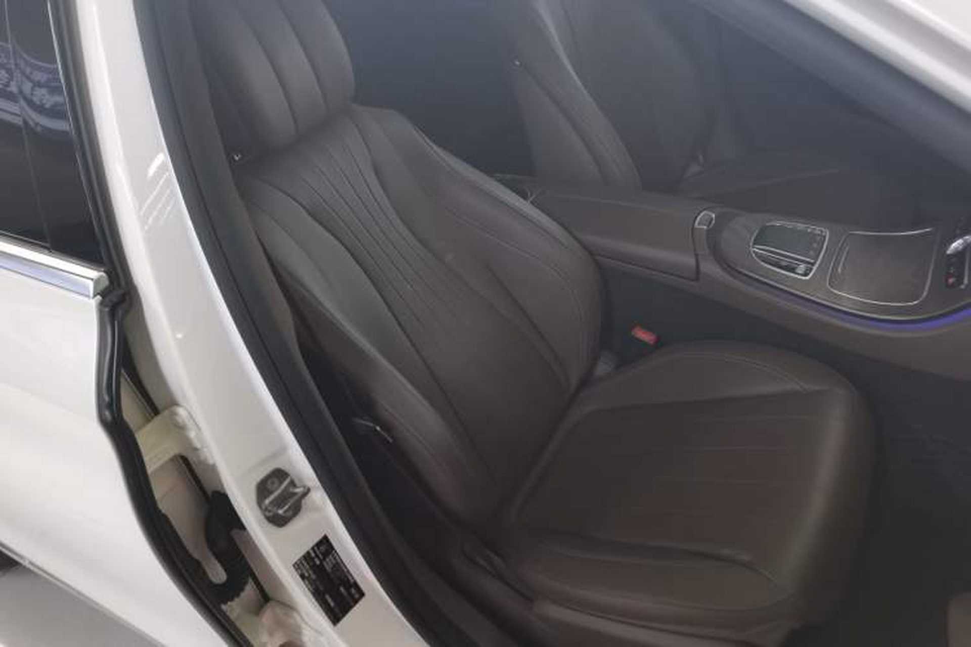 Used Mercedes-Benz E-Class 2019 Facelifted E 300 L Stylish Version Right Front Seat
