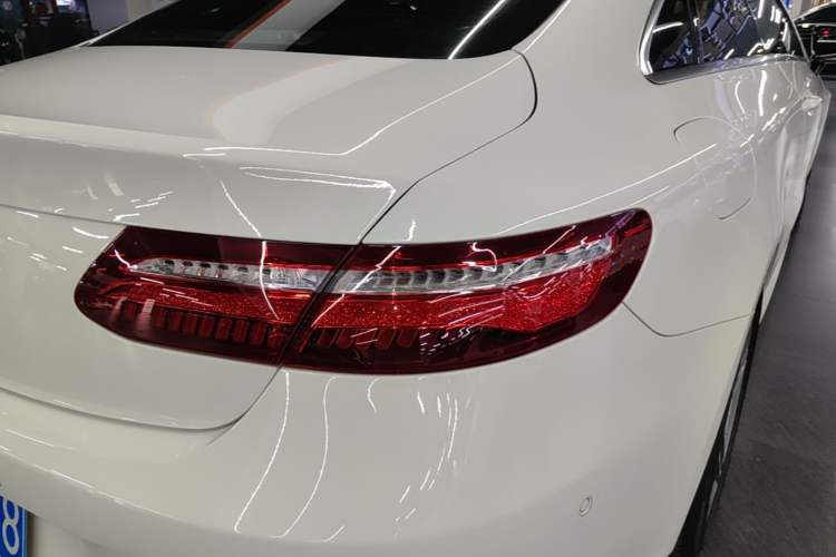Used Mercedes-Benz E-Class 2019 E 200 Coupe Right Rear Taillight