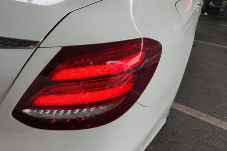 Used Mercedes-Benz E-Class 2019 E 200 L Sport Edition Right Rear Taillight