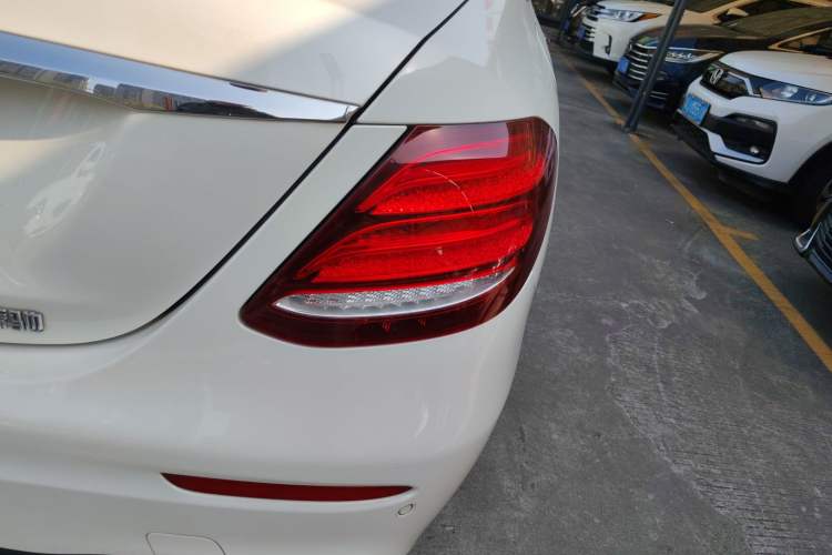 Used Mercedes-Benz E-Class 2019 E 260 L Sport Edition Right Rear Taillight