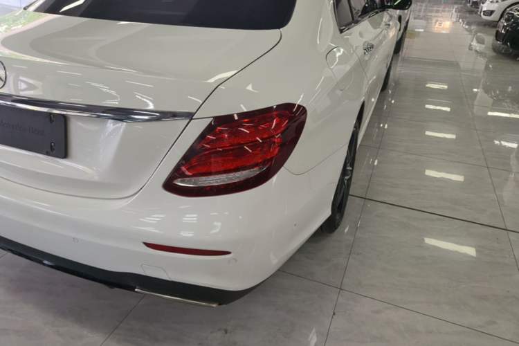 Used Mercedes-Benz E-Class 2019 E 260 Sport Edition Right Rear Taillight