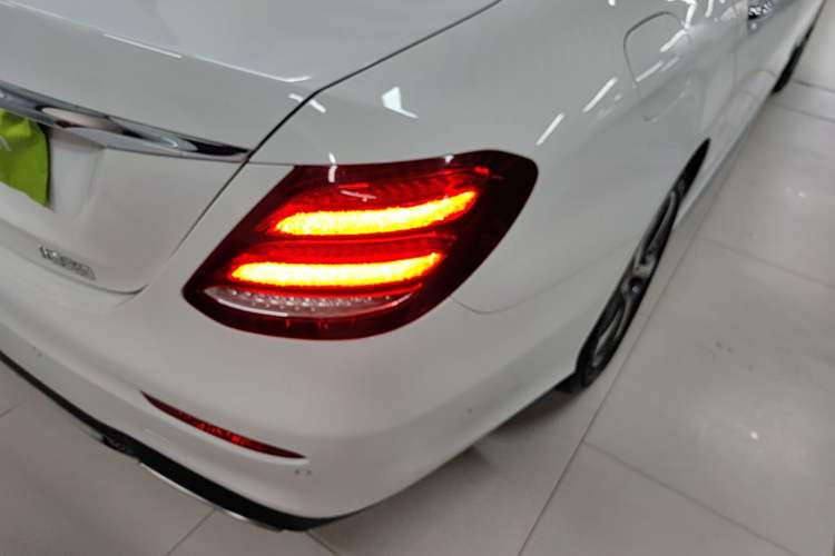 Used Mercedes-Benz E-Class 2019 Restyled E 300 L Sporty and Stylish Edition Right Rear Taillight