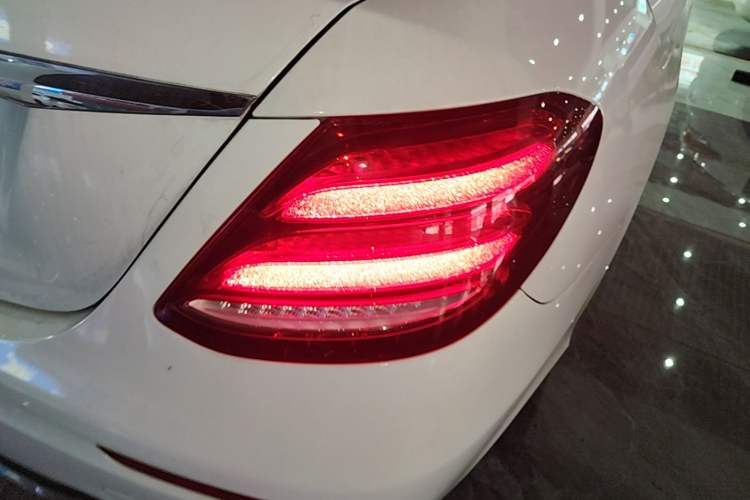 Used Mercedes-Benz E-Class 2019 E 200 L Sport Edition Right Rear Taillight