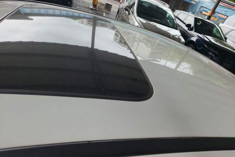 Used Mercedes-Benz E-Class 2019 E 200 L Sport Edition Roof