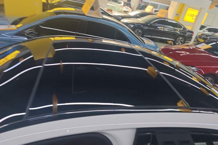 Used Mercedes-Benz E-Class 2019 E 260 Sport Edition Roof