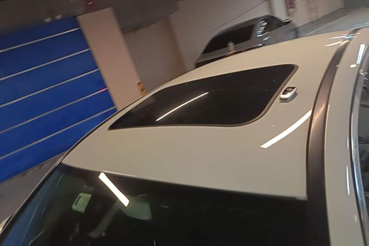 Used Mercedes-Benz E-Class 2019 E 200 L Sport Edition Roof