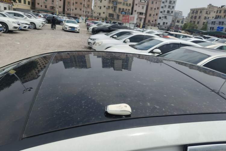 Used Mercedes-Benz E-Class 2019 E 260 L Sport Edition Roof