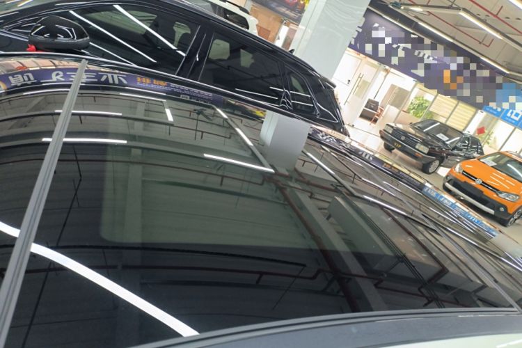 Used Mercedes-Benz E-Class 2019 Restyled E 300 L Sporty and Stylish Edition Roof