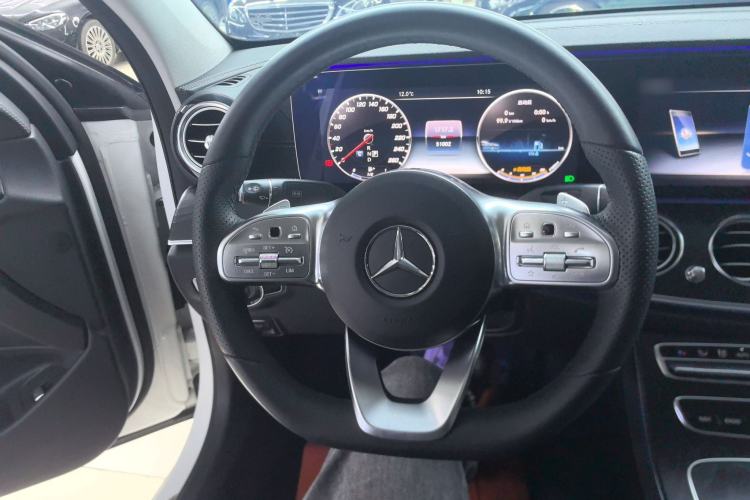 Used Mercedes-Benz E-Class 2019 E 300 L Sporty and Stylish Model Steering Wheel