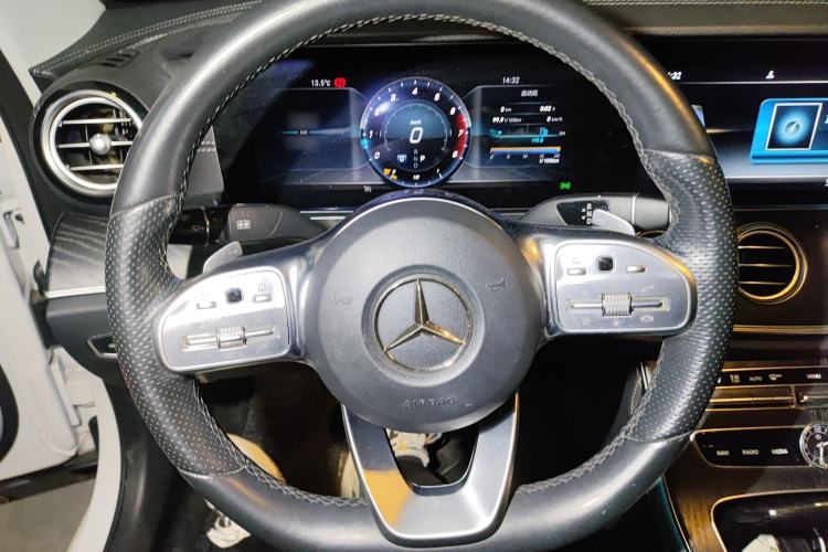Used Mercedes-Benz E-Class 2019 E 200 L Sport Edition Steering Wheel