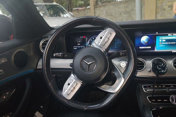 Used Mercedes-Benz E-Class 2019 E 260 Sport Edition Steering Wheel