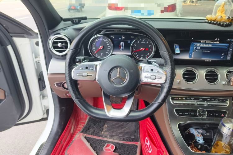 Used Mercedes-Benz E-Class 2019 E 200 Sport Edition Steering Wheel