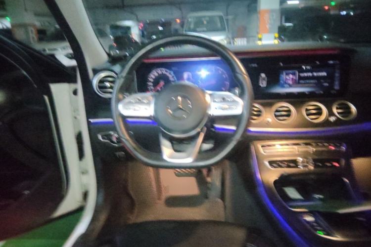 Used Mercedes-Benz E-Class 2019 E 200 L Sport Edition Steering Wheel
