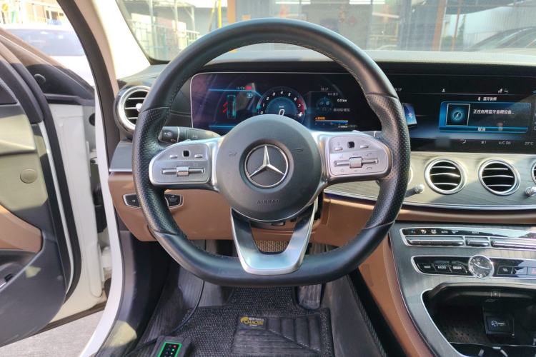 Used Mercedes-Benz E-Class 2019 E 260 L Sport Edition Steering Wheel