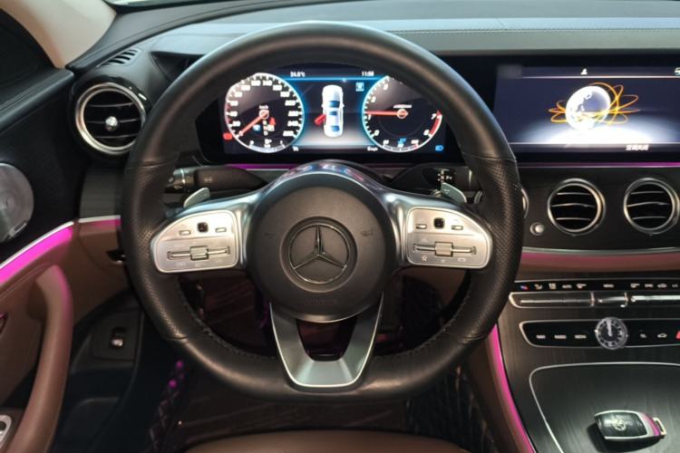 Used Mercedes-Benz E-Class 2019 Restyled E 300 L Sport Luxury Edition Steering Wheel