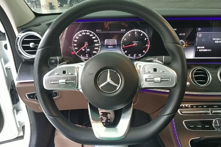 Used Mercedes-Benz E-Class 2019 E 200 L Sport Edition Steering Wheel
