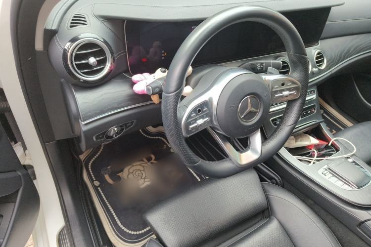 Used Mercedes-Benz E-Class 2019 E 200 L Sport Edition Steering Wheel