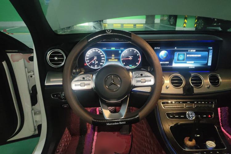 Used Mercedes-Benz E-Class 2019 E 260 Sport Edition Steering Wheel
