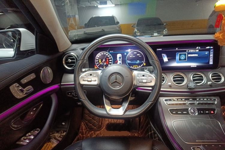 Used Mercedes-Benz E-Class 2019 Restyled E 300 L Sport Luxury Edition Steering Wheel