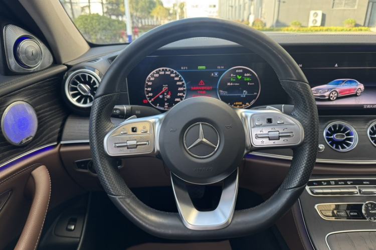 Used Mercedes-Benz E-Class 2019 E 260 L Sport Edition Steering Wheel