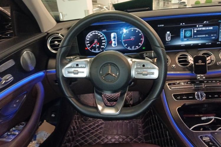 Used Mercedes-Benz E-Class 2019 Restyled E 300 L Sport Luxury Edition Steering Wheel