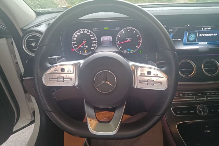 Used Mercedes-Benz E-Class 2019 E 260 L Sport Edition Steering Wheel