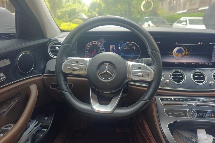 Used Mercedes-Benz E-Class 2019 E 300 L Sporty and Stylish Model Steering Wheel
