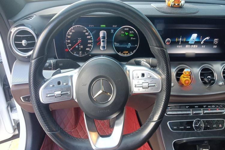 Used Mercedes-Benz E-Class 2019 E 260 Sport Edition Steering Wheel