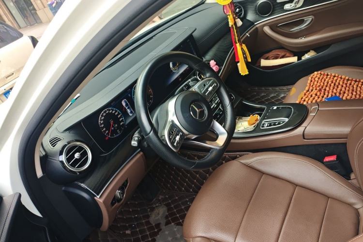 Used Mercedes-Benz E-Class 2019 E 300 L Sporty and Stylish Model Steering Wheel