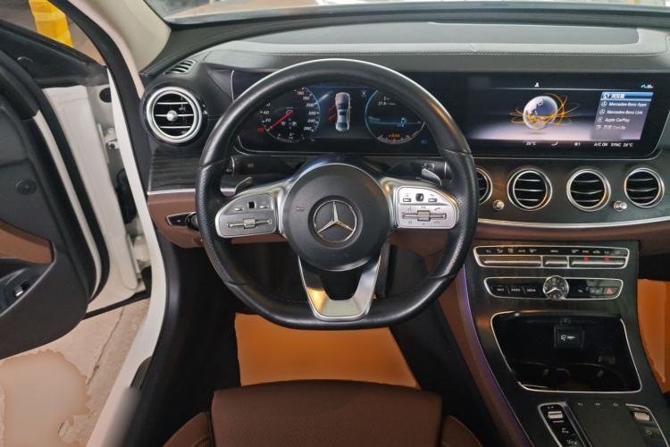 Used Mercedes-Benz E-Class 2019 E 200 L Sport Edition Steering Wheel