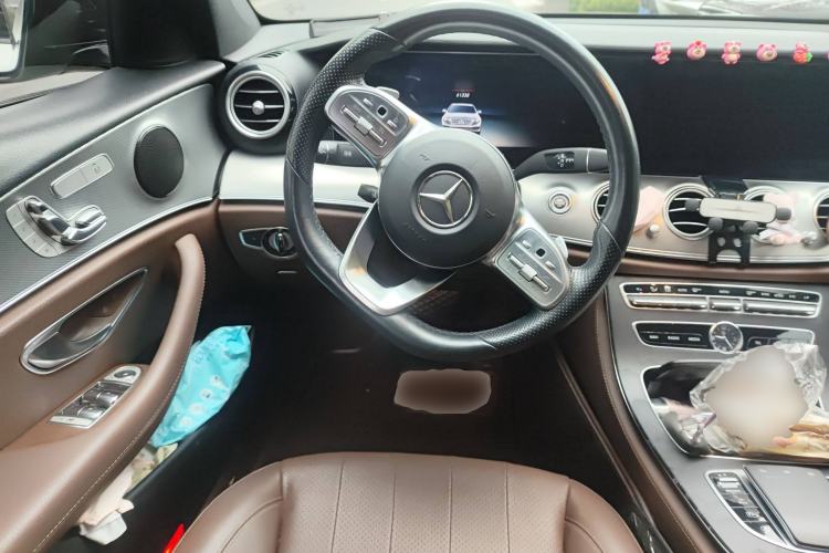 Used Mercedes-Benz E-Class 2019 E 260 Sport Edition Steering Wheel