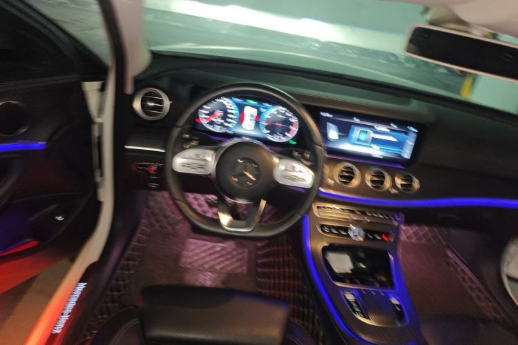 Used Mercedes-Benz E-Class 2019 E 260 L Sport Edition Steering Wheel