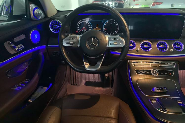Used Mercedes-Benz E-Class 2019 E 300 L Sporty and Stylish Model Steering Wheel