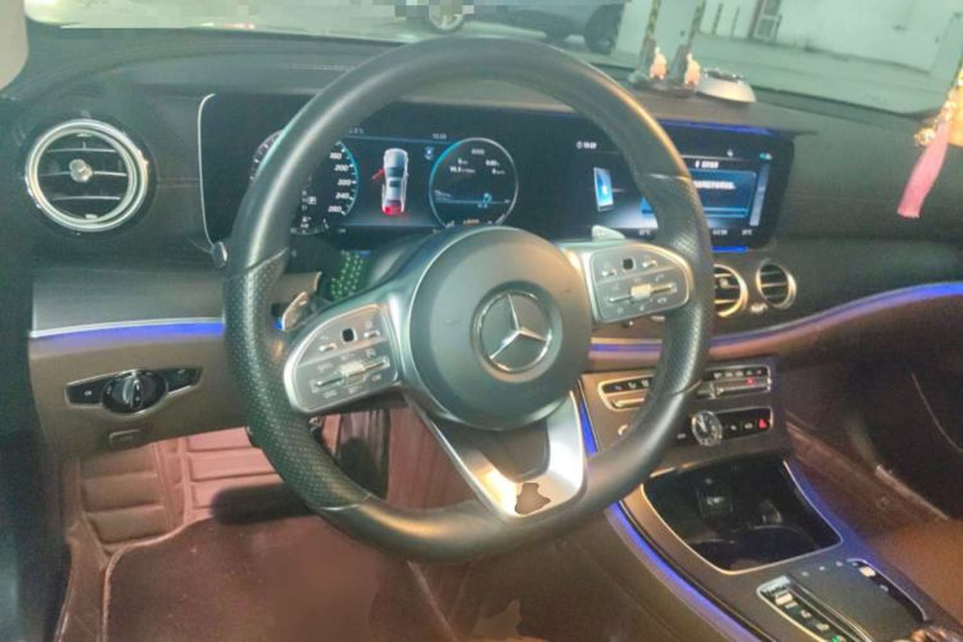 Used Mercedes-Benz E-Class 2019 Restyled E 300 L Sporty and Stylish Edition Steering Wheel
