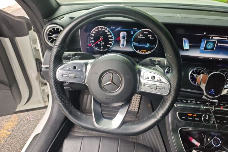 Used Mercedes-Benz E-Class 2019 E 200 Coupe Steering Wheel