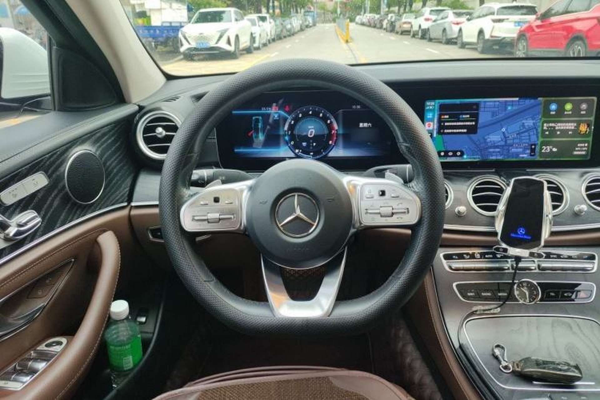 Used Mercedes-Benz E-Class 2019 E 300 L Sport Luxury Edition Steering Wheel