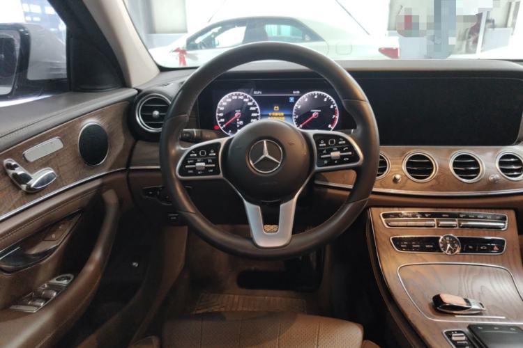 Used Mercedes-Benz E-Class 2019 E 200 L Steering Wheel