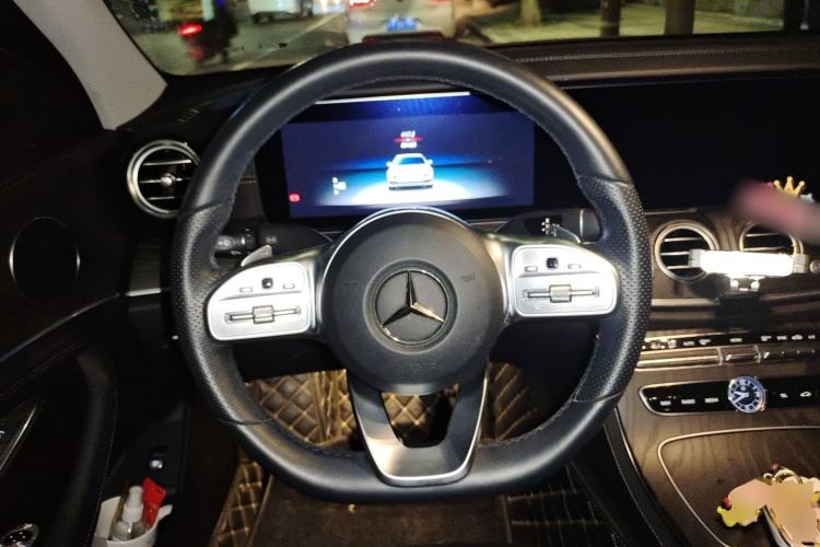 Used Mercedes-Benz E-Class 2019 Restyled E 300 L Sporty and Stylish Edition Steering Wheel