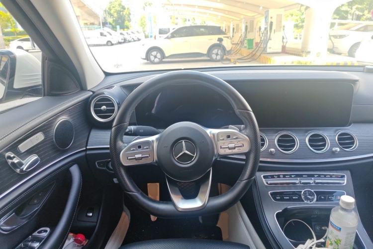Used Mercedes-Benz E-Class 2019 E 260 L Sport Edition Steering Wheel