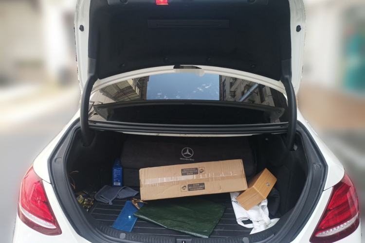 Used Mercedes-Benz E-Class 2019 E 260 L Sport Edition Trunk