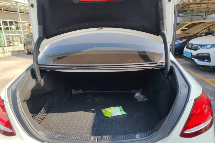 Used Mercedes-Benz E-Class 2019 E 260 L Sport Edition Trunk