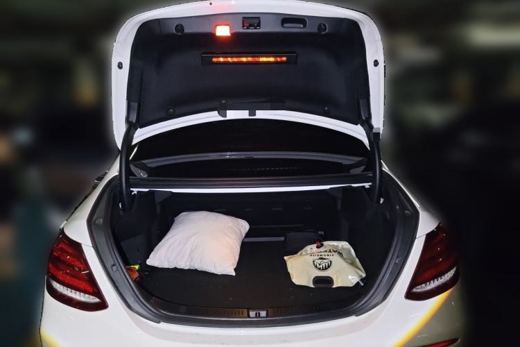 Used Mercedes-Benz E-Class 2019 Restyled E 300 L Sporty and Stylish Edition Trunk